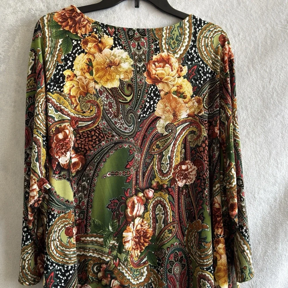 Susan Graver Plus 3X Paisley Floral Asymmetrical Liquid Knit Tunic Top Casual